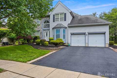 38 Larkspur Drive, Brunswick Gardens, NJ 08810