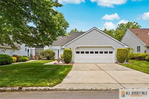 642 Madison Drive, Monroe, NJ 08831