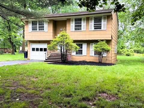 5 Pelmont Place, Piscataway, NJ 08854