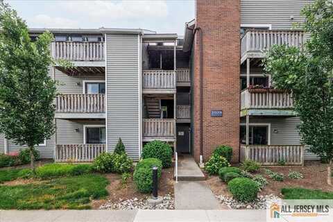 2114 Ravens Crest Drive, Plainsboro, NJ 08536