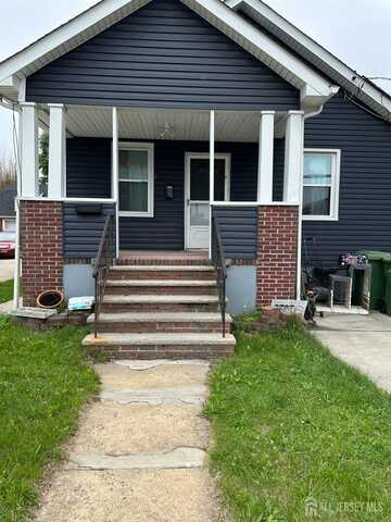 6 Furman Avenue, Sayreville, NJ 08872