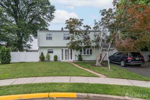 28 Bailey Place, Sewaren, NJ 07077