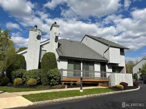 46 Ironwood Court, Brunswick Gardens, NJ 08852