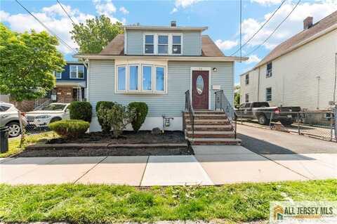 74 Charles Street, Carteret, NJ 07008