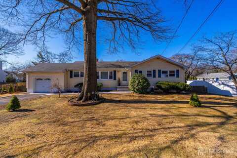 21 Coolidge Avenue, East Brunswick, NJ 08816