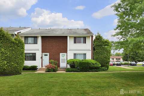 1-g Quincy Circle, Brunswick Gardens, NJ 08810