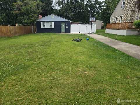 176 pope Street, Hightstown, NJ 08619