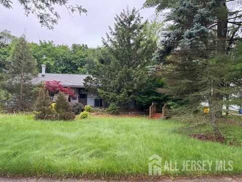 11 Cranston Road, Brunswick Gardens, NJ 08824