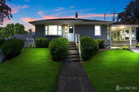 226 Schussler Street, Sayreville, NJ 08879
