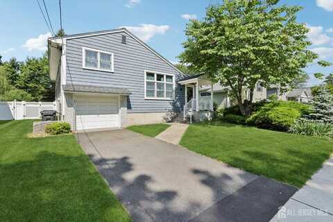 11 Beechwood Avenue, Metuchen, NJ 08840