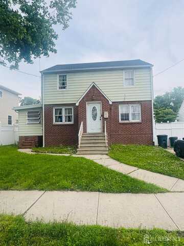 52 Hermann Avenue, Carteret, NJ 07008