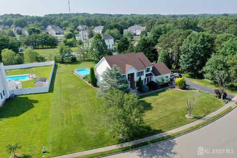 5 Samantha Drive, Monroe, NJ 08831