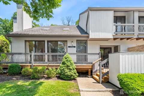 12 Arbor Court, Brunswick Gardens, NJ 08852