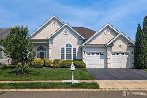 23 Crooked Stick Place, Monroe, NJ 08831