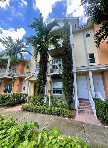 311 SW 13th Ter, Fort Lauderdale, FL 33312