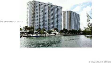 300 Bayview Dr, Sunny Isles Beach, FL 33160