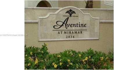 2544 Centergate Dr, Miramar, FL 33025