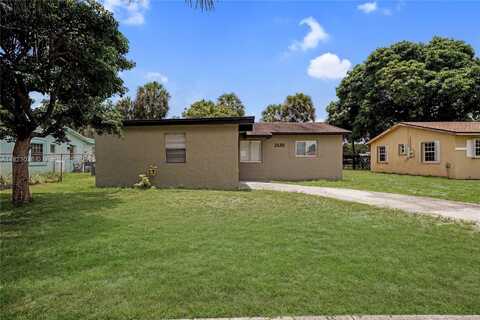 2530 NW 26th Ave, Fort Lauderdale, FL 33311
