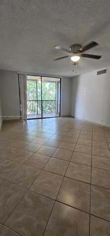10451 W Broward Blvd, Plantation, FL 33324