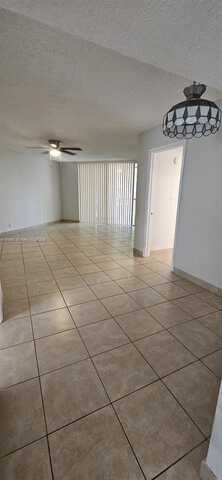 10451 W Broward Blvd, Plantation, FL 33324