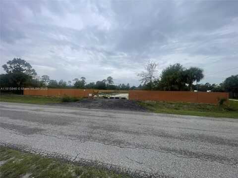 648 Hunting Club Ave, Clewiston, FL 33440