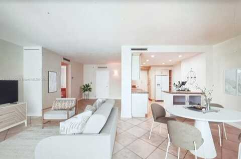 5055 Collins Ave, Miami Beach, FL 33140
