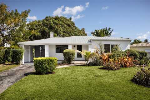 385 NE 117th St, Miami, FL 33161