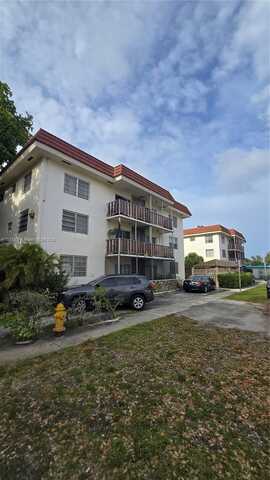 13655 NE 10th Ave, North Miami, FL 33161