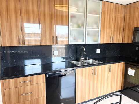 219 NE 14th Ave, Hallandale Beach, FL 33009