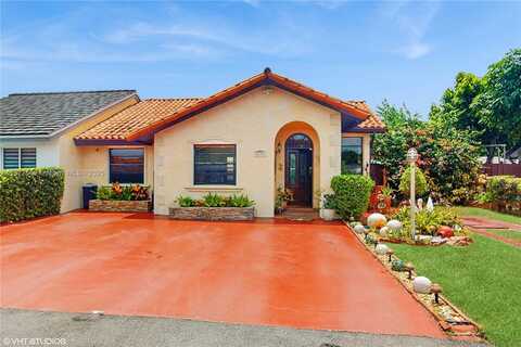 5030 SW 145th Ave, Miami, FL 33175