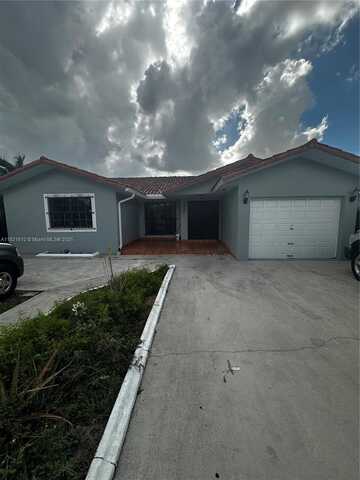 7535 W 5th Ct, Hialeah, FL 33014