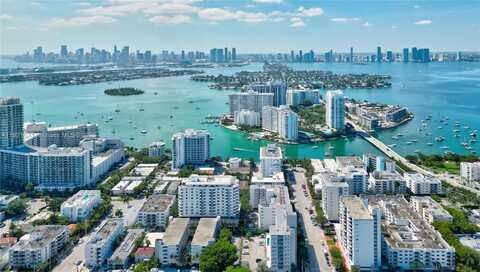 1621 Bay Rd, Miami Beach, FL 33139