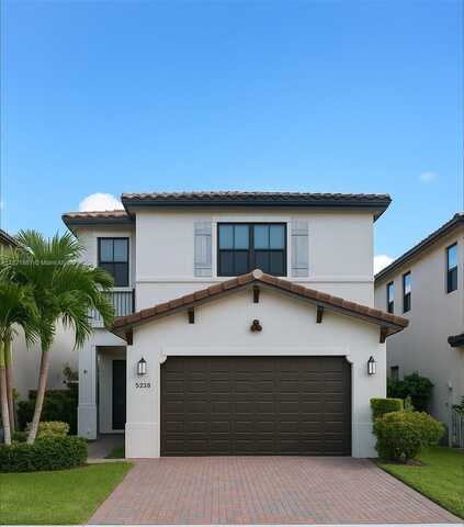 3238 W 96th Pl, Hialeah, FL 33018