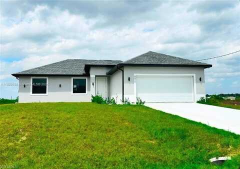 9017 Meadow Cir, Labelle, FL 33935