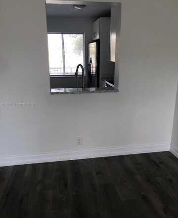 8550 N Sherman Cir, Miramar, FL 33025