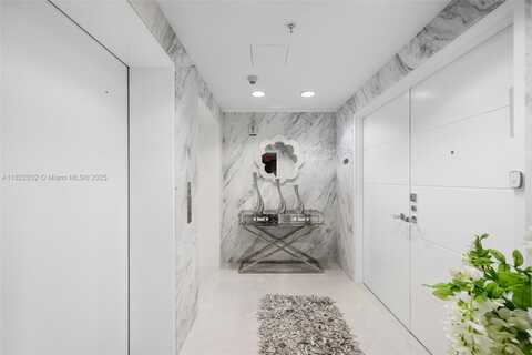 18201 Collins Ave 5306-w/2 CAR GARAGE, Sunny Isles Beach, FL 33160