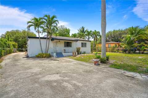 13541 NW 2nd Ave, Miami, FL 33168