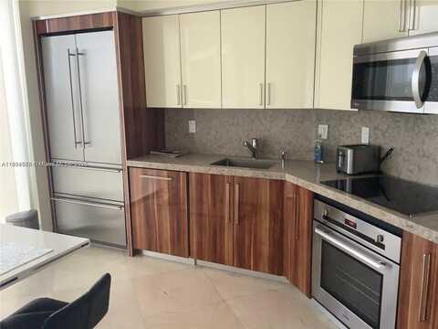18911 Collins Ave, Sunny Isles Beach, FL 33160