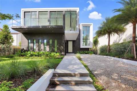 5630 Pine Tree Dr, Miami Beach, FL 33140