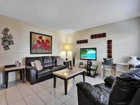 16901 NE 13th Ave, Miami, FL 33162