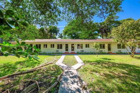 8440 NE 1st Ave, Miami, FL 33138