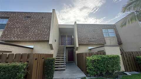 3711 NW 95th Ter, Sunrise, FL 33351