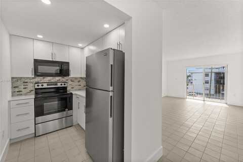 6200 W Flagler St, Miami, FL 33144