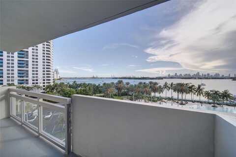 1500 Bay Rd, Miami Beach, FL 33139