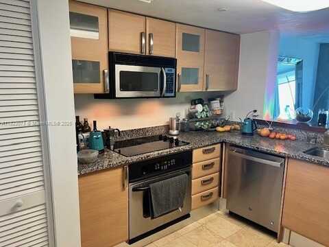 2101 Brickell Ave, Miami, FL 33129