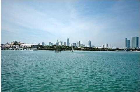 1140 Venetian Way, Miami, FL 33139