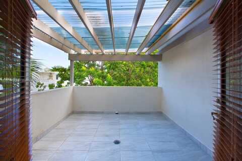2913 SW 30th Ct, Miami, FL 33133