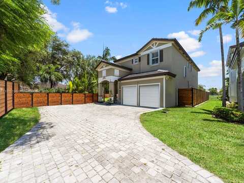 3608 NE 1st St, Homestead, FL 33033