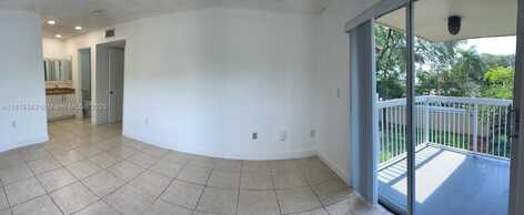 4800 NW 102nd Ave, Doral, FL 33178