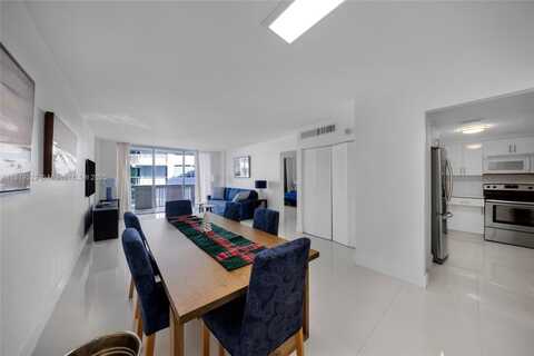 800 West Ave, Miami Beach, FL 33139